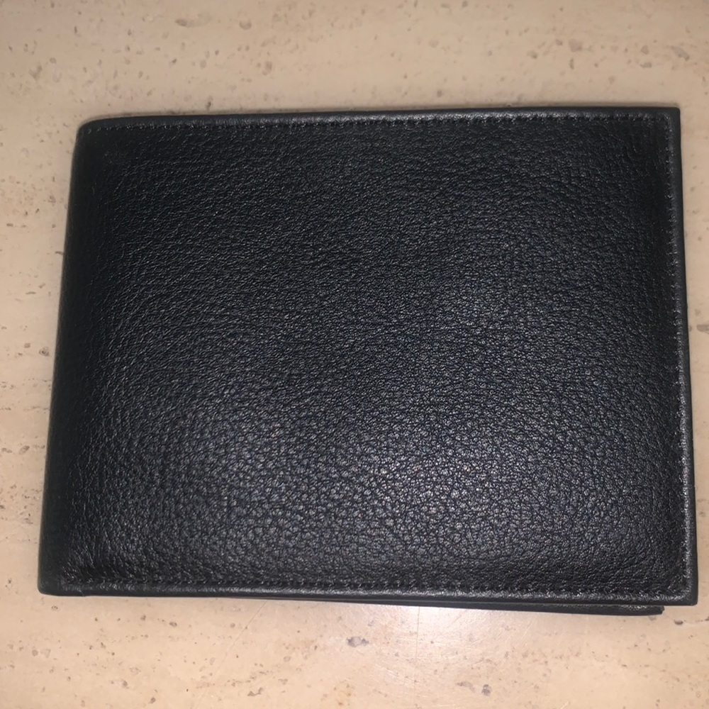 PERRY ELLIS WALLET